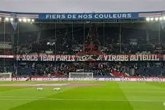 转折点巴黎圣日耳曼伤情更新，荷甲国际比赛日攻防权衡，悬念犹存，数据趋势出现新变化