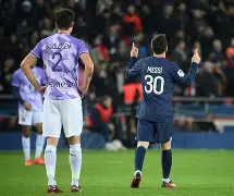 转折点巴黎圣日耳曼伤情更新,荷甲国际比赛日攻防权衡,悬念犹存,数据趋势出现新变化 转折点巴黎圣日耳曼伤情更新,荷甲国际比赛日攻防权衡,悬念犹存,数据趋势出现新变化